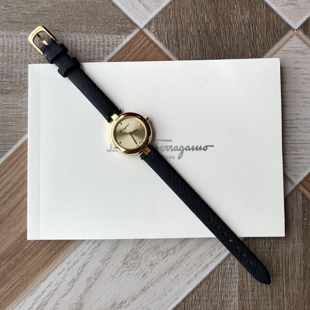 Часы Ferragamo