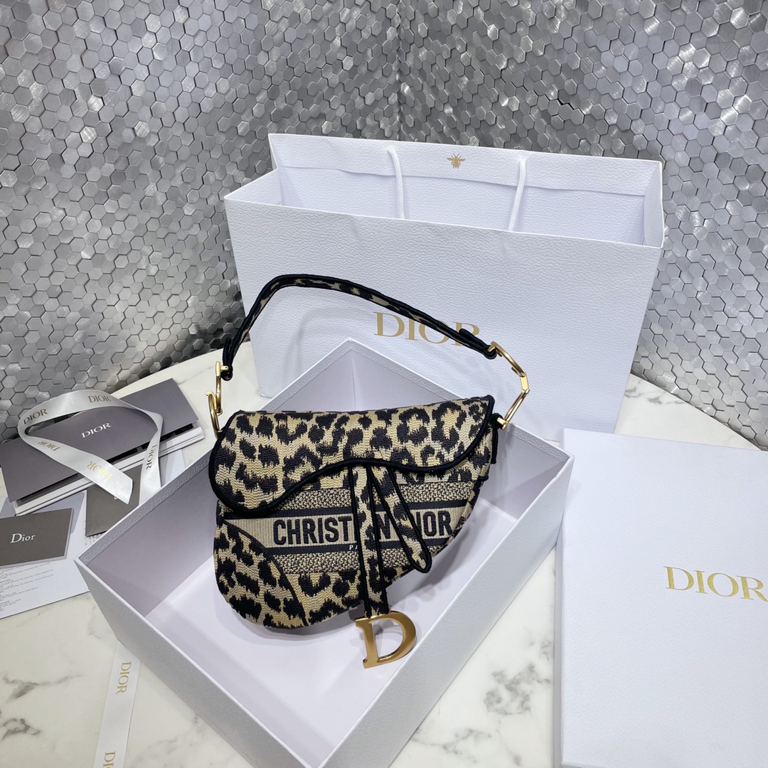 Dior Saddle Handbags Saddle Bags Beige Gold Embroidery Vintage