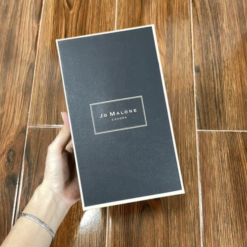 Jo Malone London Silk Blossom Diffuser 165ml Limited Edition Floral Scent 1 Jo Malone London Silk Blossom Diffuser 165ml Limited Edition Floral Scent