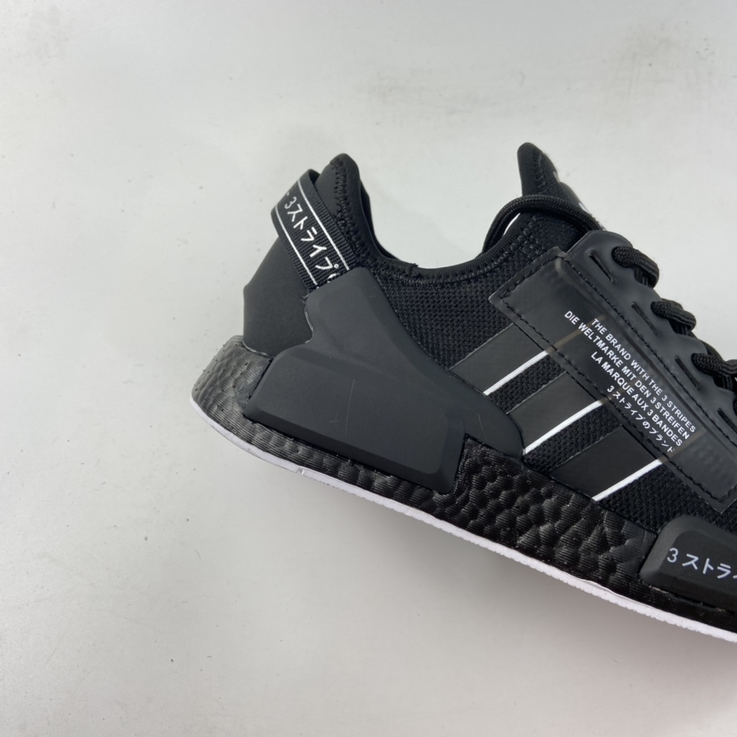 P200  Ad NMD Boost 阿迪达斯爆米花超弹中底 针织网面休闲跑鞋 GV7556