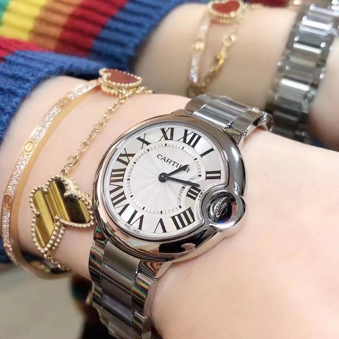 Cartier 你们一直想找我推荐送老婆送情人的 蓝气球~33mm来了，上手 原装机芯系列