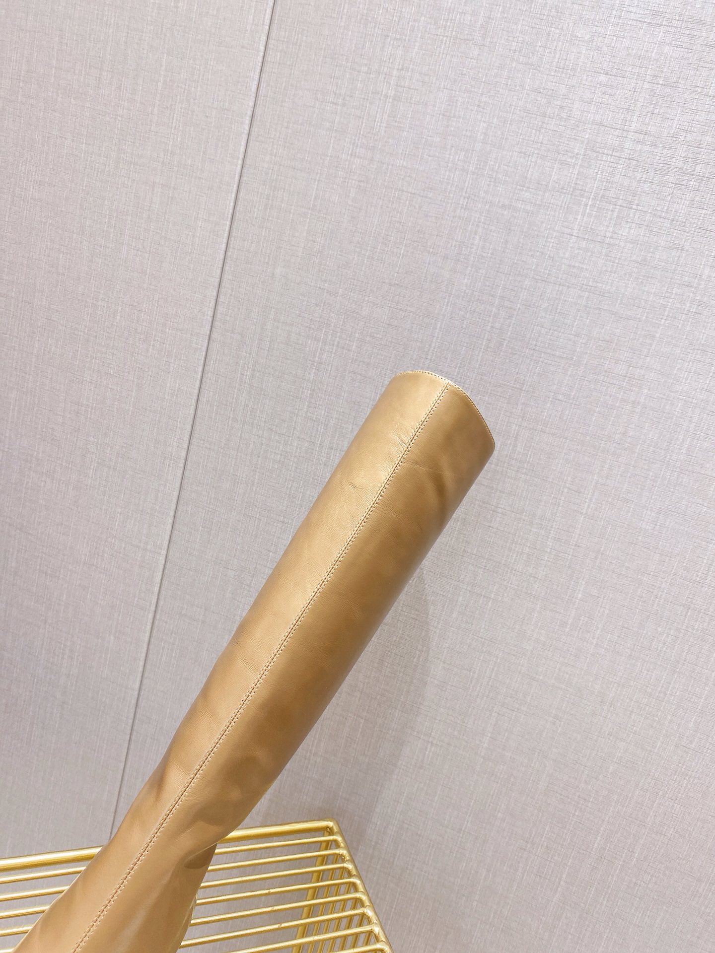 出厂价 🆕By Far 2025秋冬上新 气质款 全皮版 小猫跟 新款长靴 1:1 正品购入 小方头 更