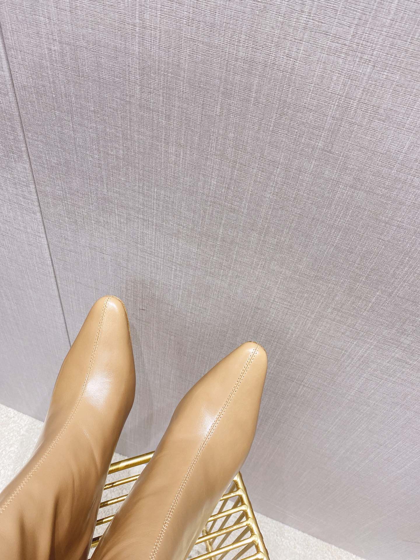 出厂价 🆕By Far 2025秋冬上新 气质款 全皮版 小猫跟 新款长靴 1:1 正品购入 小方头 更