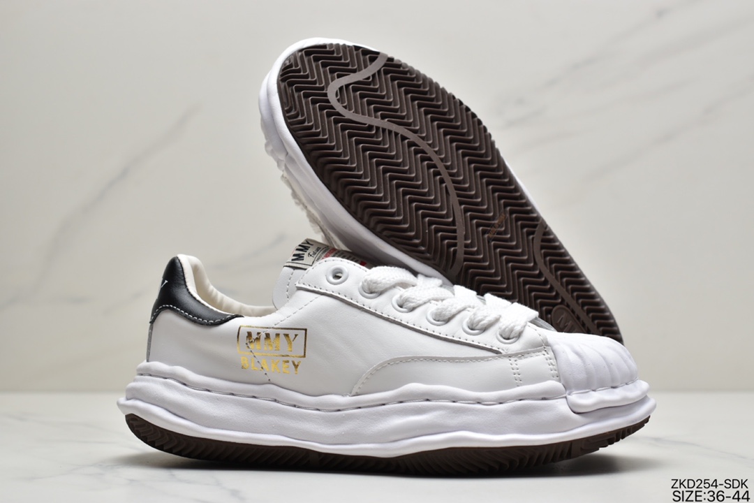 270 MMY/Maison Mihara Yasuhiro Original Sole Toe Cap Lowcut Canvas Sneaker经典布板鞋“帆布黑白”A05FW702