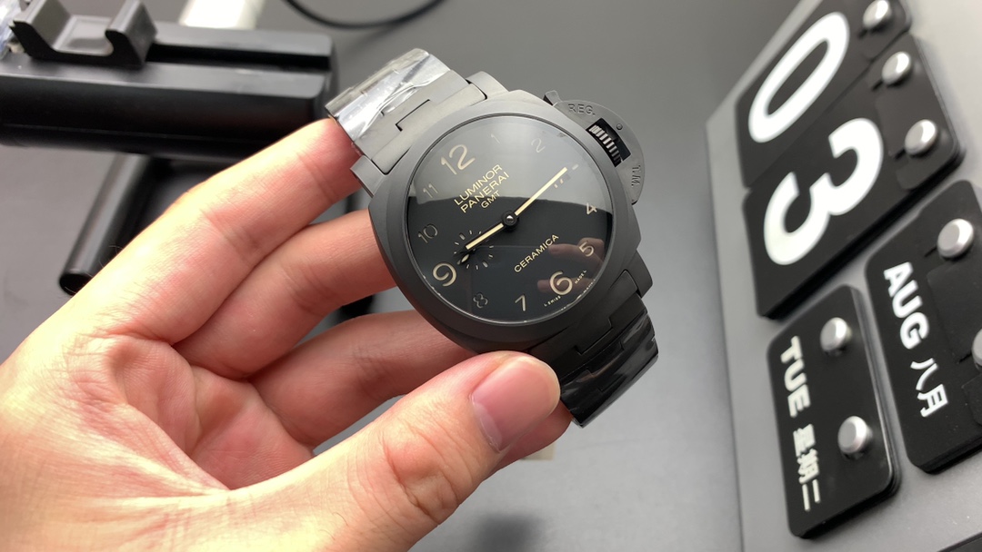 Panerai Haute Couture Haute Couture Precision Mechanical Timepiece