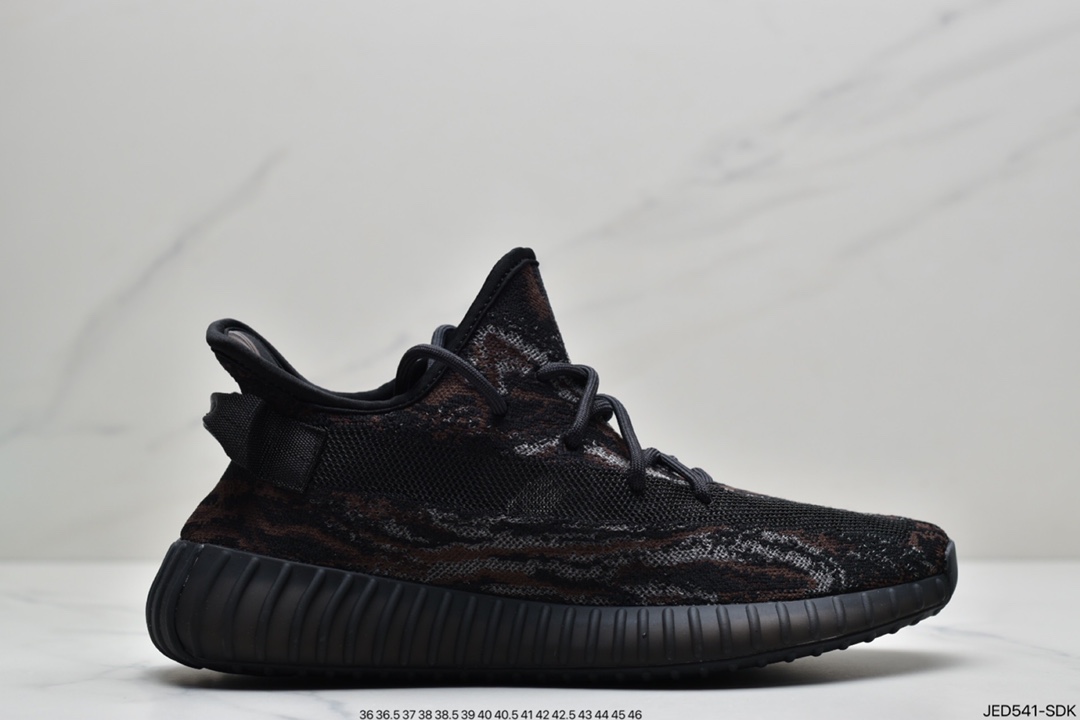 150 YEEZY BOOST 350 V2 ”MX Oat”350V2暴龙兽三色迷彩GW3773