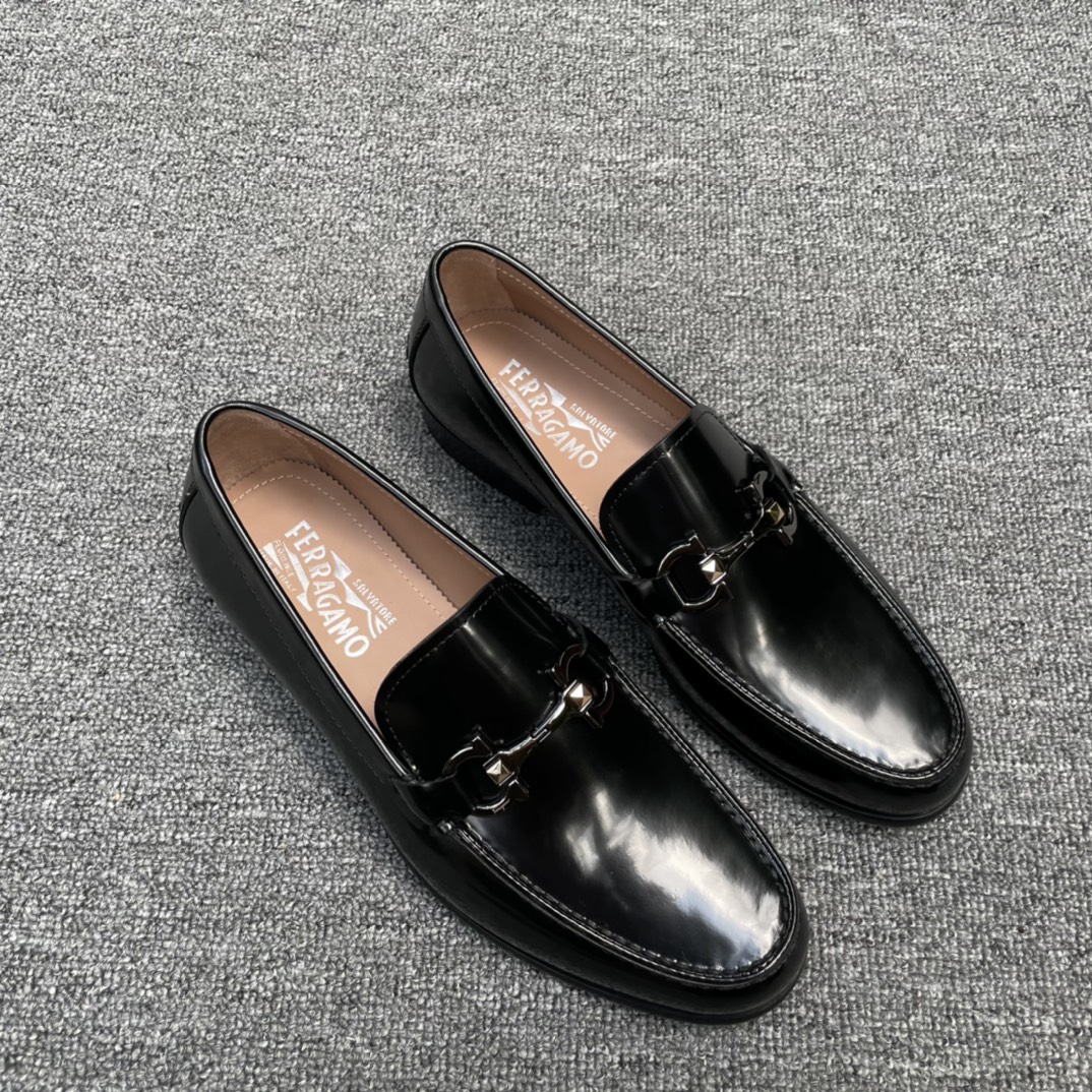 Salvatore Ferragamo Men's Black Leather Loafers with Metal Hardware Detail 4 i1628017577 4066 2
