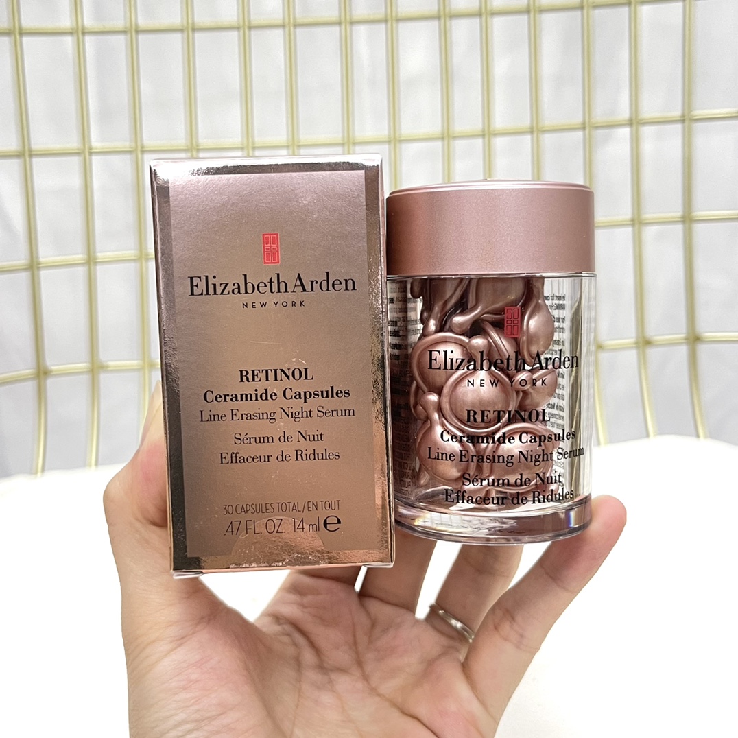 Elizabeth Arden Retinol Ceramide Capsules - Line Erasing Night Serum