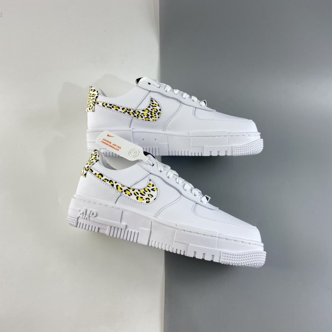 P200  NIKE Air Force 1 Pixel 解构风空军一号低帮休闲板鞋 DH9632-101