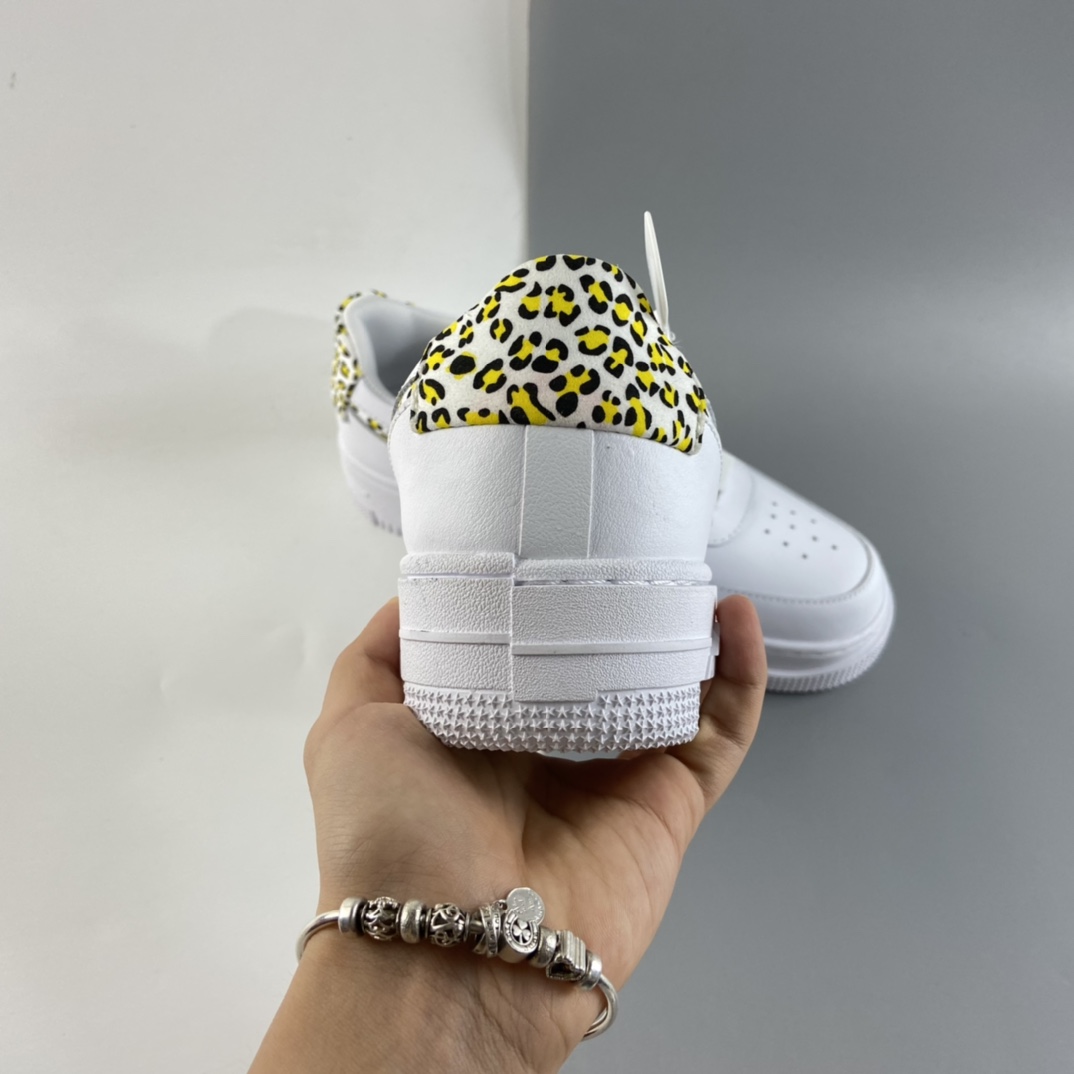 P200  NIKE Air Force 1 Pixel 解构风空军一号低帮休闲板鞋 DH9632-101