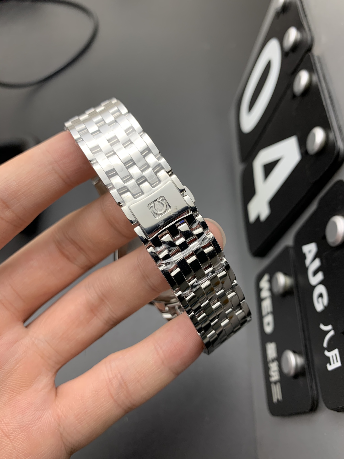 Omega MKS 金针轨道蝶飞