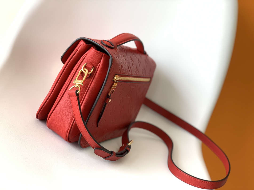 Louis Vuitton M44881杏色M41487黑色M44072米白M44018粉色M41486枣红M44155大红M44071深蓝