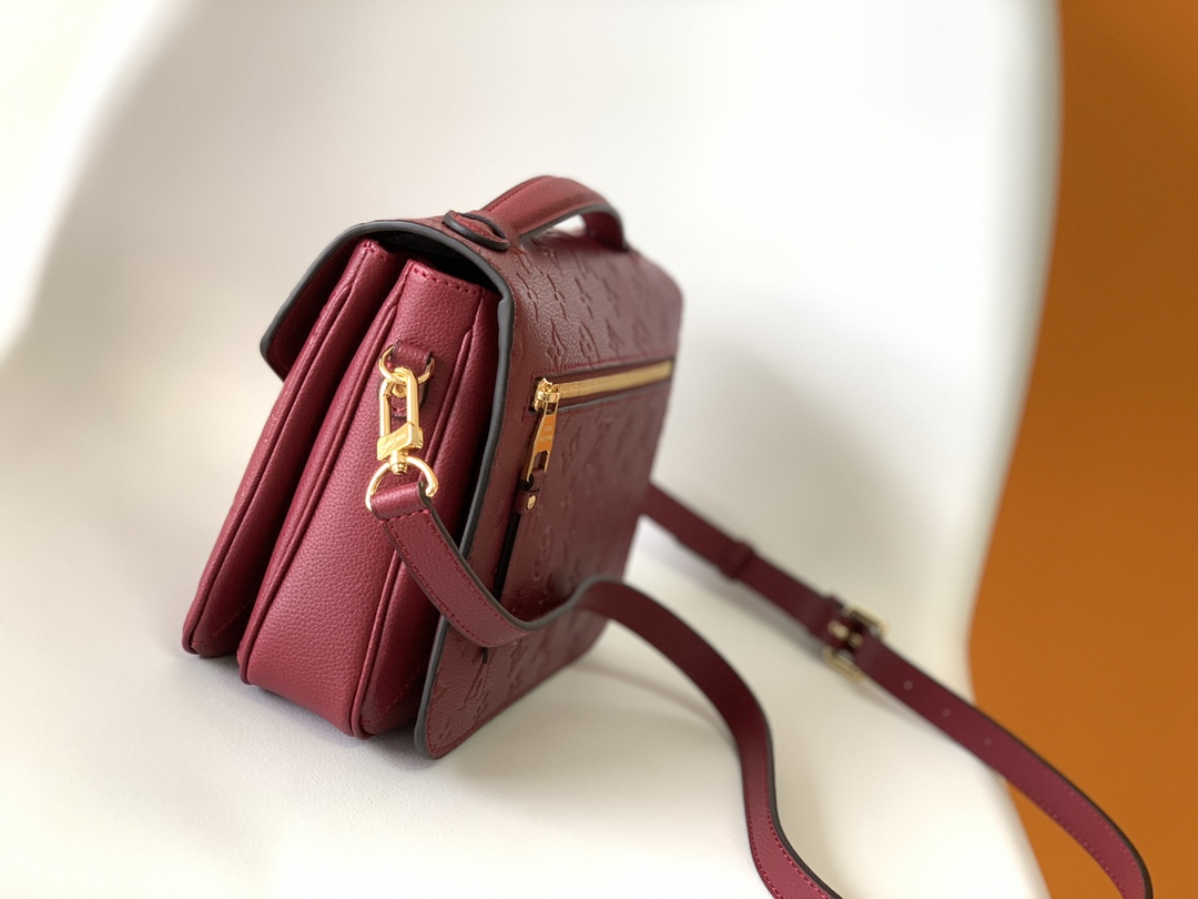 Louis Vuitton M44881杏色M41487黑色M44072米白M44018粉色M41486枣红M44155大红M44071深蓝