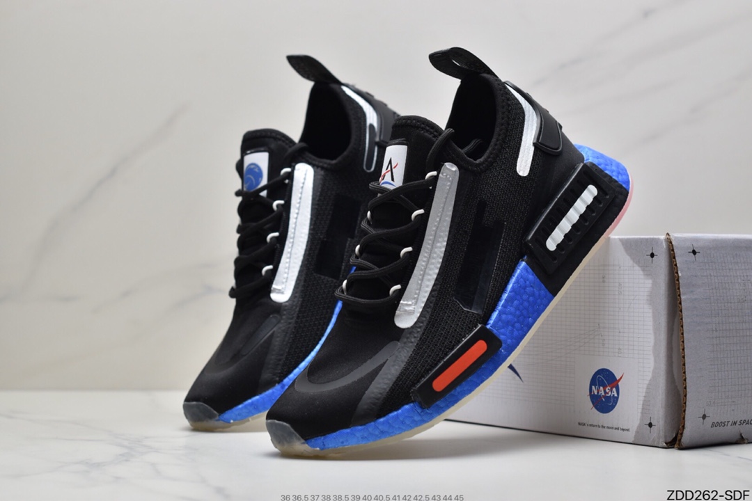 230 阿迪达斯 Adidas NMD R1系列 FX6819
