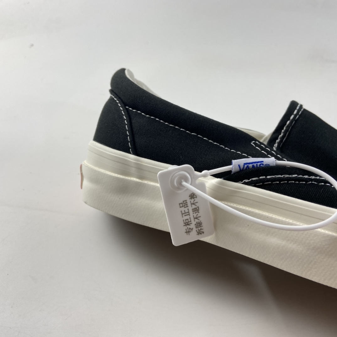 P130  VANS  Slip-On 高端支线中性纯色一脚蹬板鞋 VN-0UDF3SY/F0RD