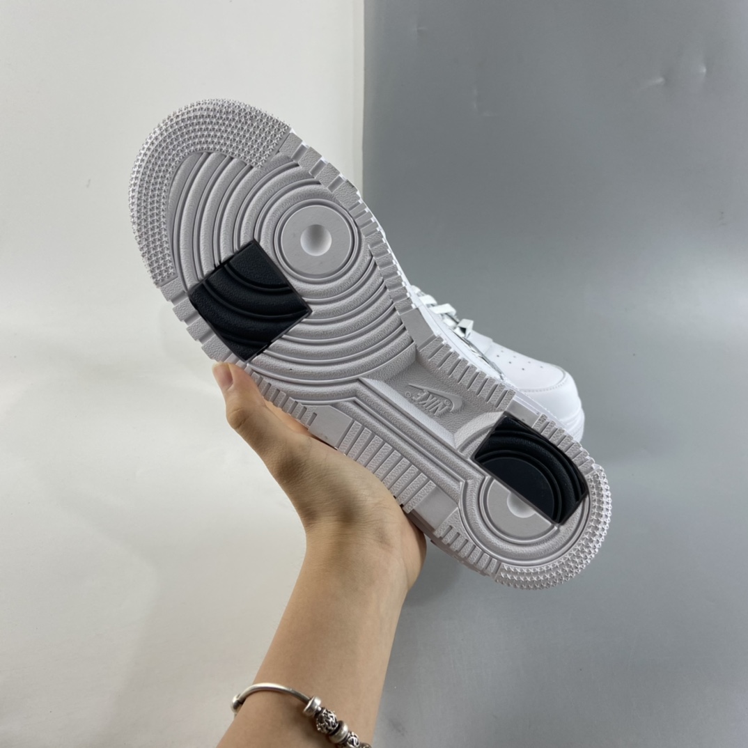 P200  NIKE Air Force 1 Pixel 解构风空军一号低帮休闲板鞋 DH9632-100
