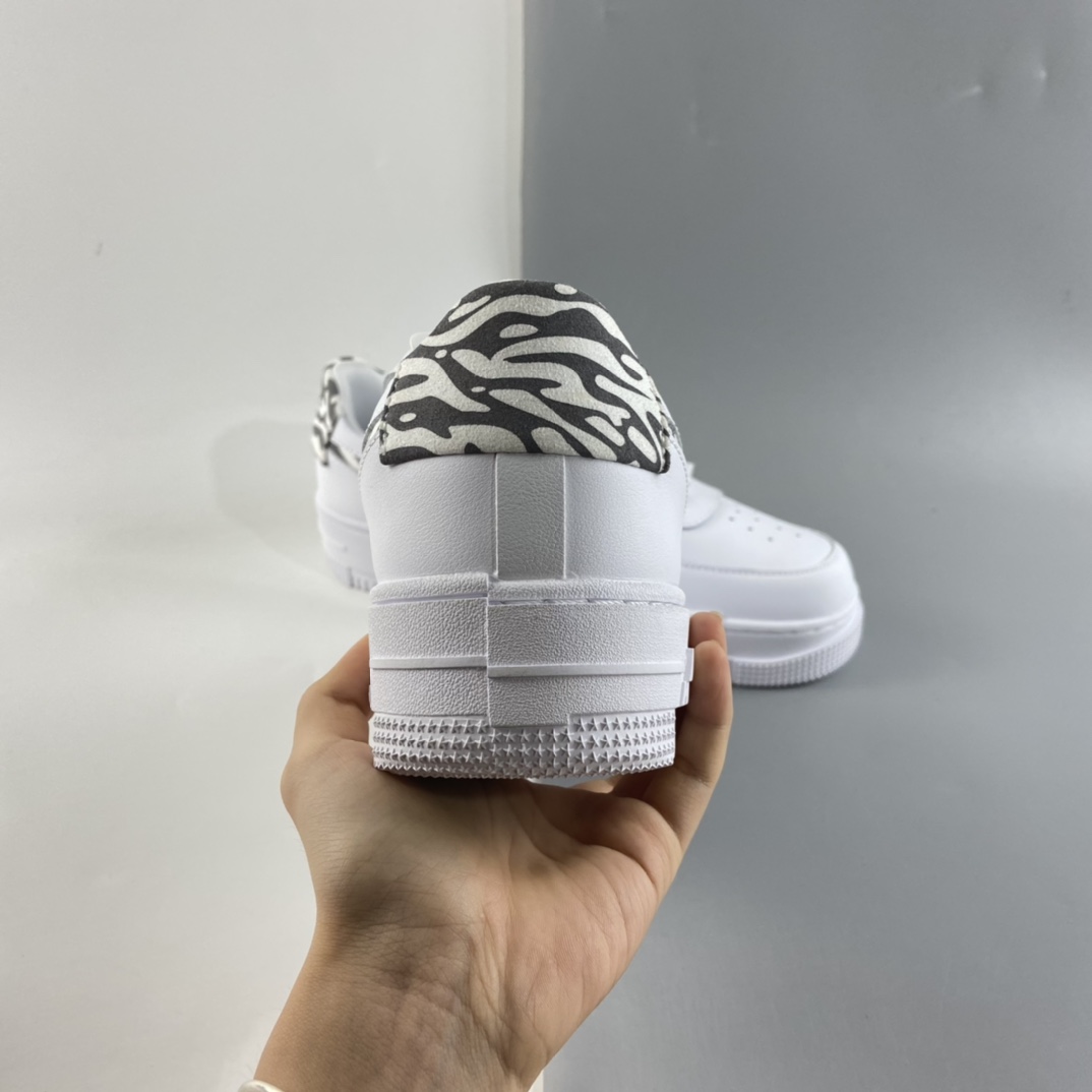 P200  NIKE Air Force 1 Pixel 解构风空军一号低帮休闲板鞋 DH9632-100
