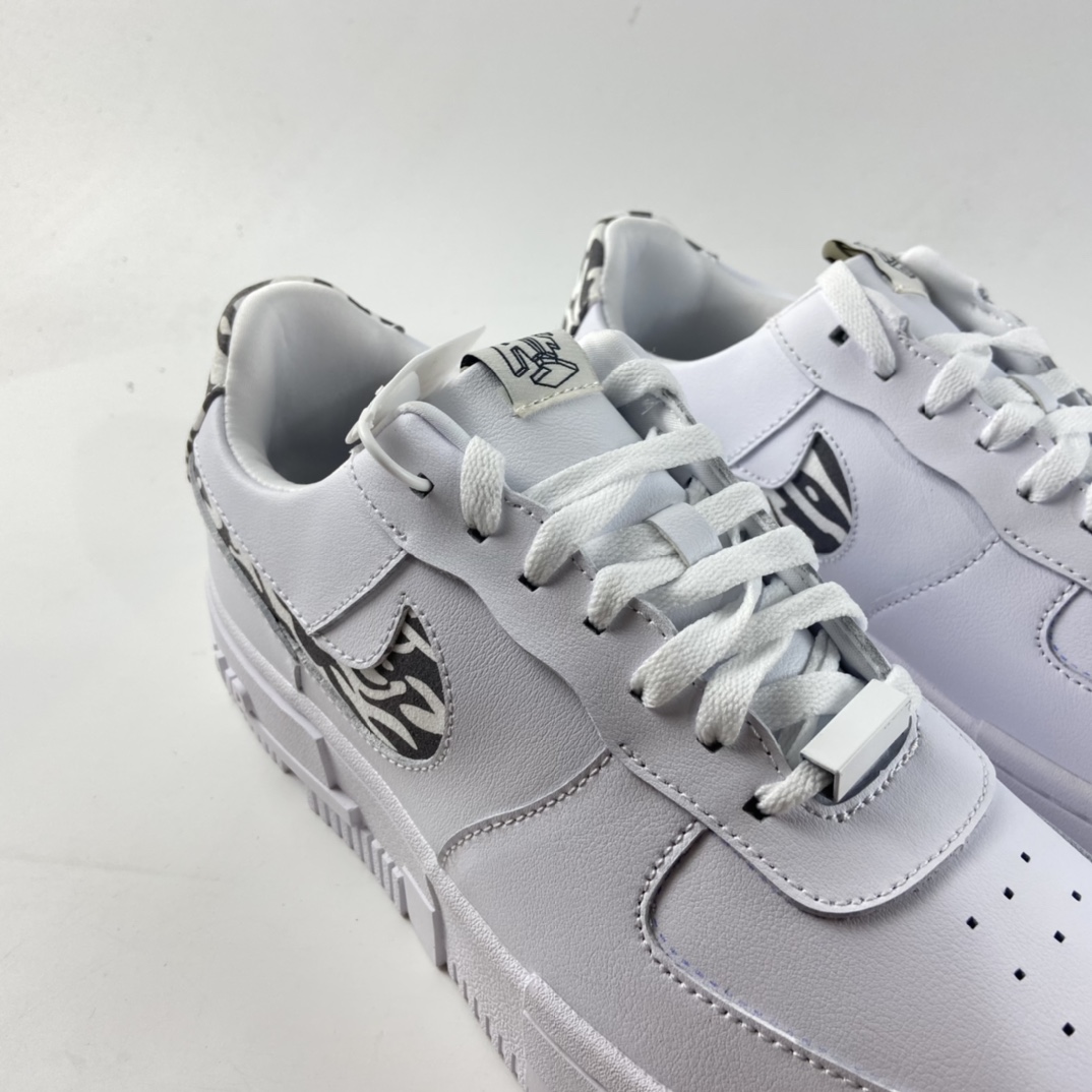 P200  NIKE Air Force 1 Pixel 解构风空军一号低帮休闲板鞋 DH9632-100