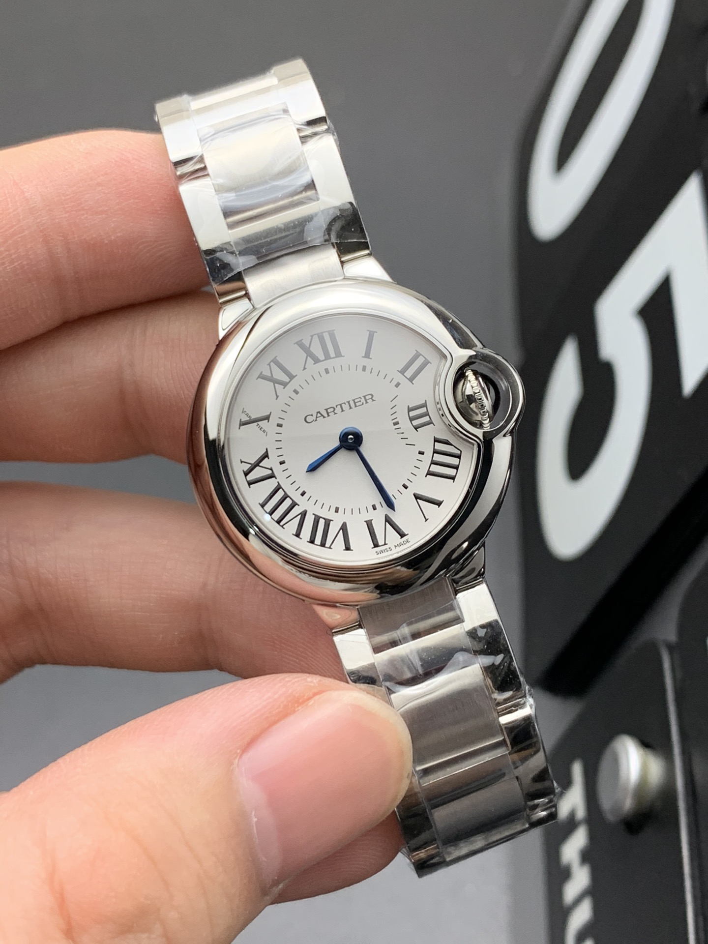 Cartier V6 28小气球