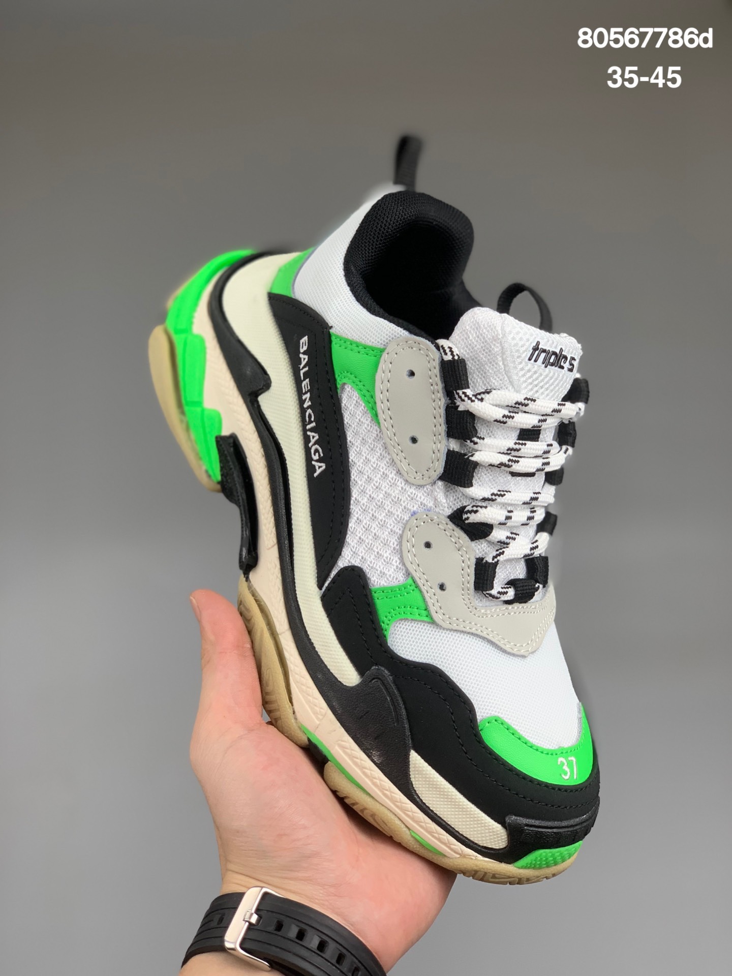 
Balenciaga 巴黎世家 Triple S Sneaker 复古老爹鞋 官方原配套鞋盒 鞋带 防尘纸配套齐全 尺码：35 36 37 38 39 40 41 42 43 44 45
编号：80567786d