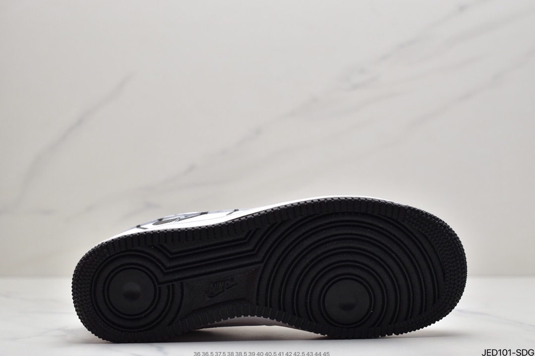 150 耐克Nike Air Force 1 Low  空军一号低帮百搭休闲运动板鞋AV0742-100