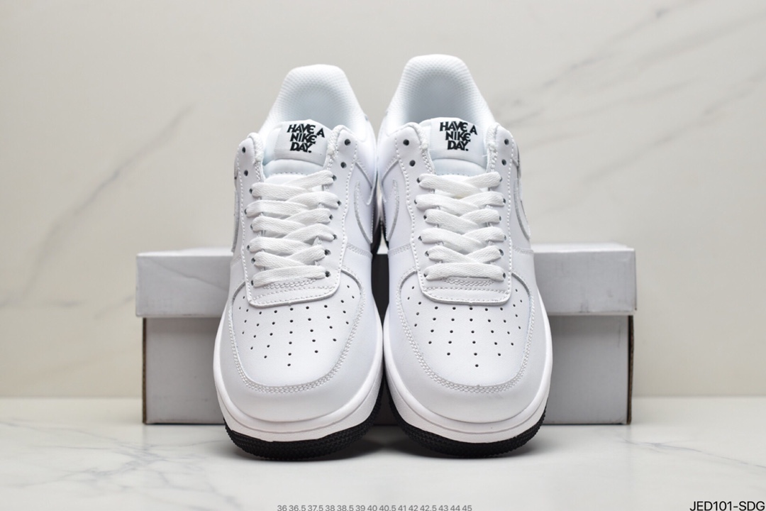 150 耐克Nike Air Force 1 Low  空军一号低帮百搭休闲运动板鞋AV0742-100