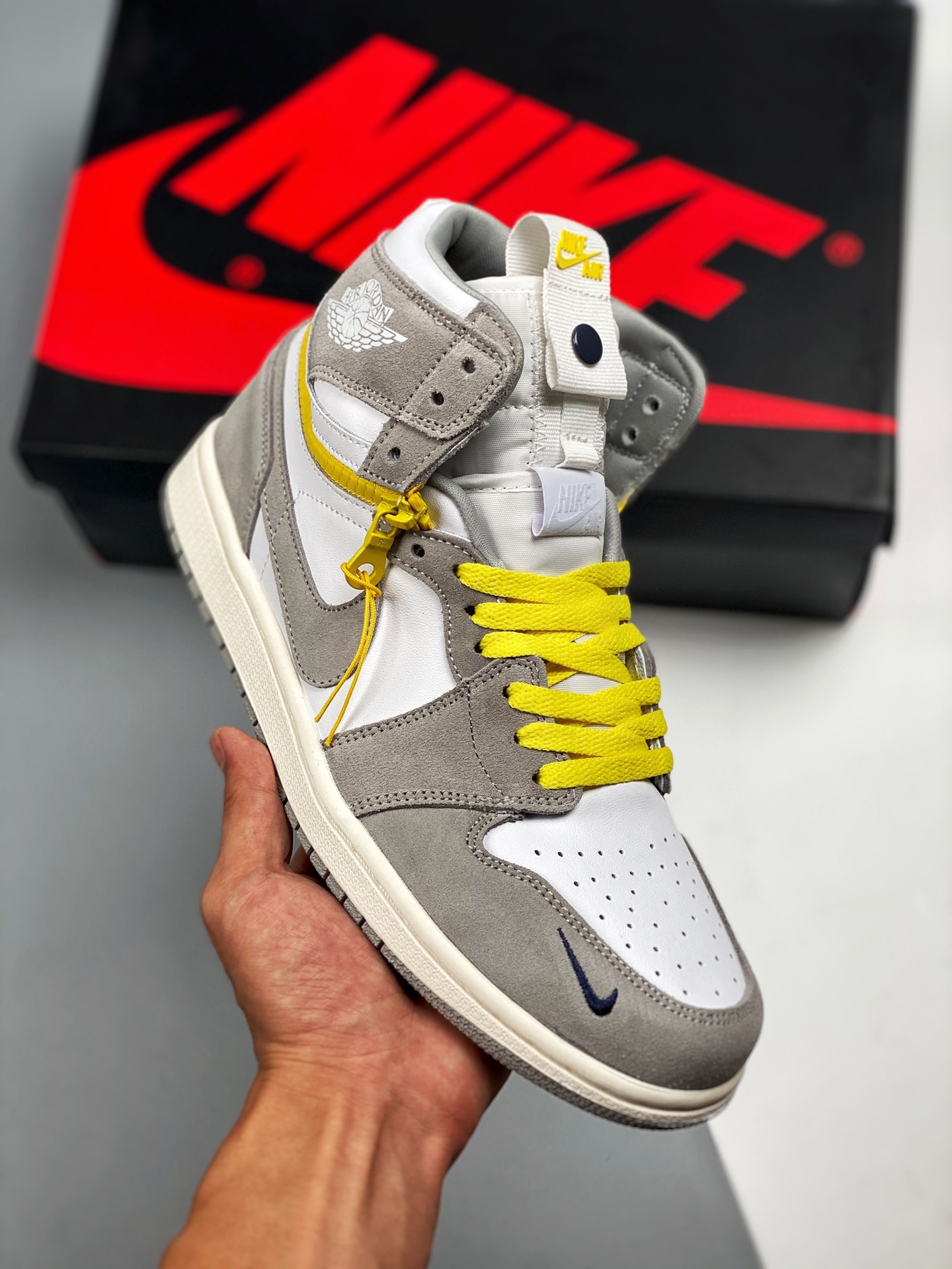 Línea de producción original pura, pico extremo Air Jordan 1 High Switch Gris Ahumado con cremallera, desarrollo con ho…