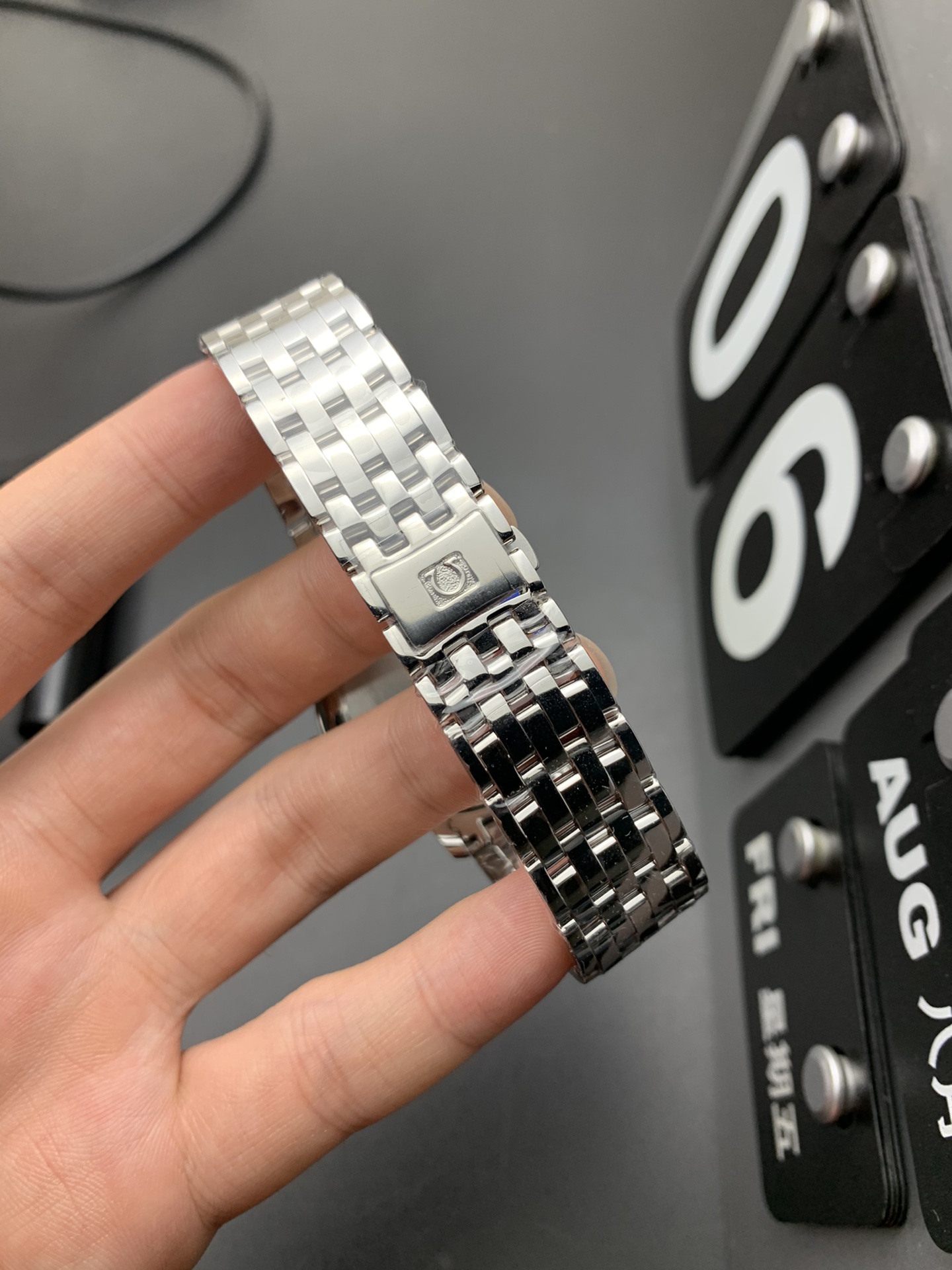 Omega MKS 黑蝶飞