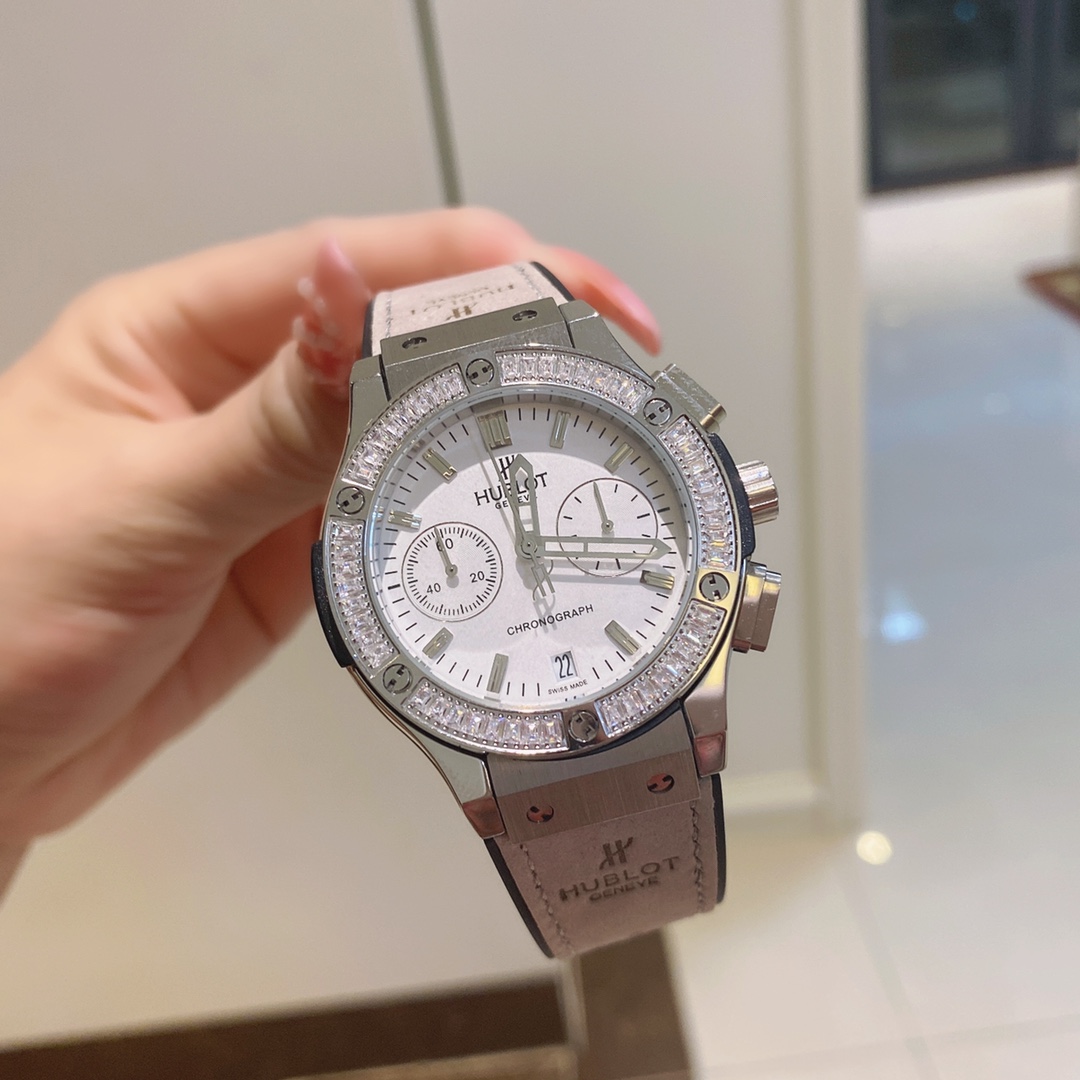 Hublot Big Bang Women’s Watch Collection with Chen Mandarin: Luxury, Elegance, Surprise - 图片 6