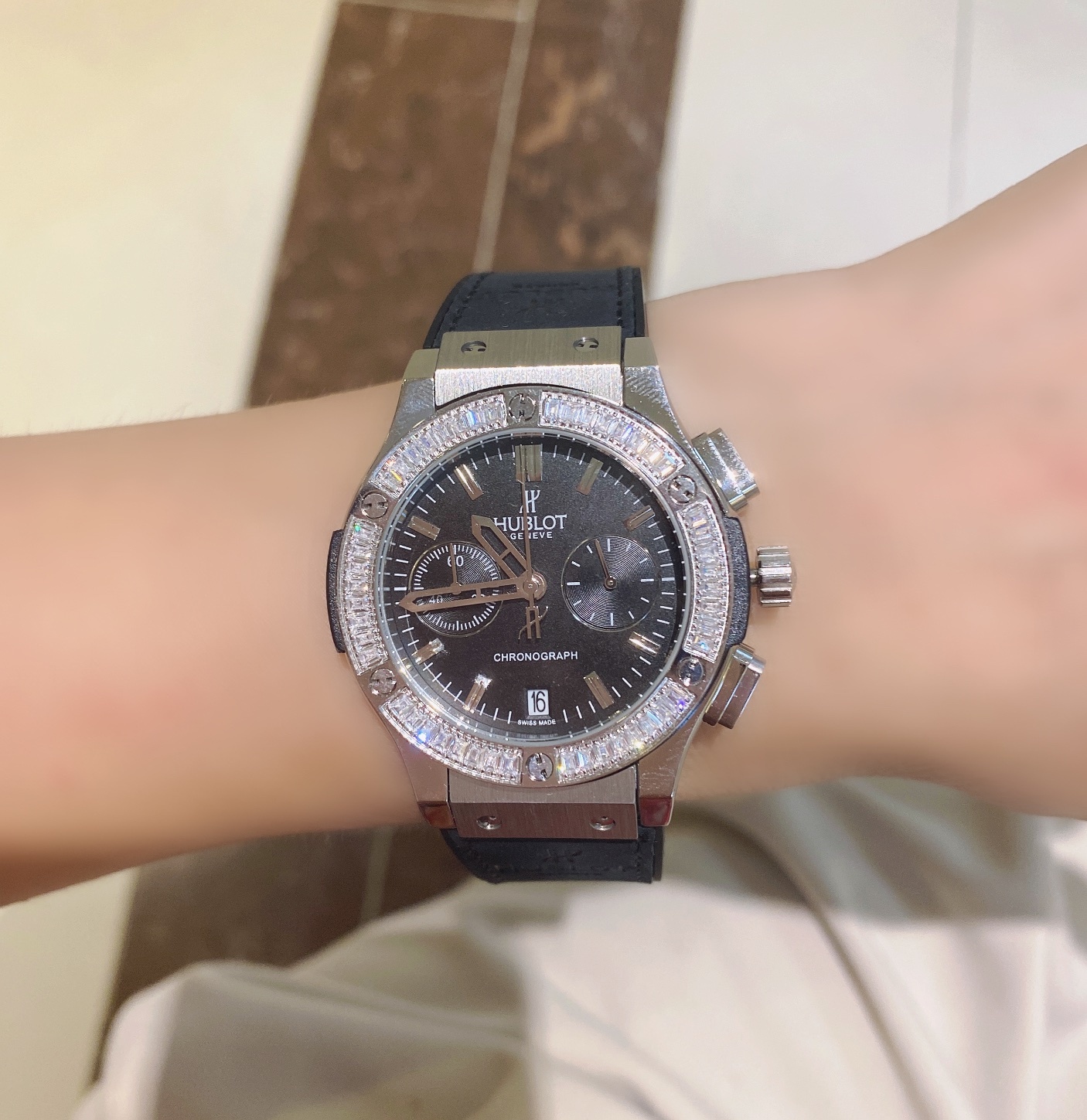 Hublot Big Bang Women’s Watch Collection with Chen Mandarin: Luxury, Elegance, Surprise - 图片 3