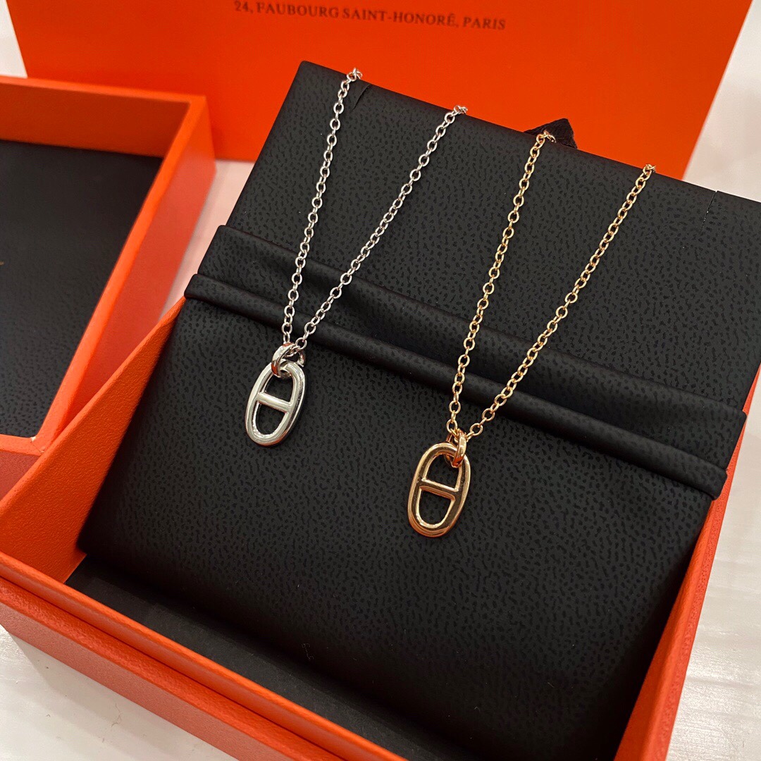 NO:101641,Hermes Pig Nose Necklace, a cute must-have, a very popular pig nose, a rose gold | 2 colors of platinum, Hermes necklace, hermes, necklace19860909爱马仕 猪鼻子项链 小可爱必入款 特招人喜欢的猪鼻子 玫金｜白金2色,爱马仕项链,hermes,necklace,Jewelry