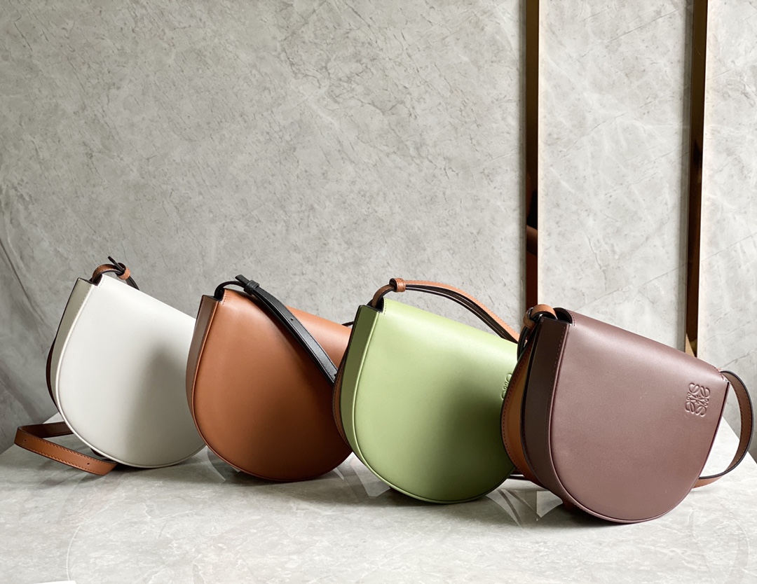 LOEWE罗意威 Heel duo系列单肩包 0508牛油果绿/棕