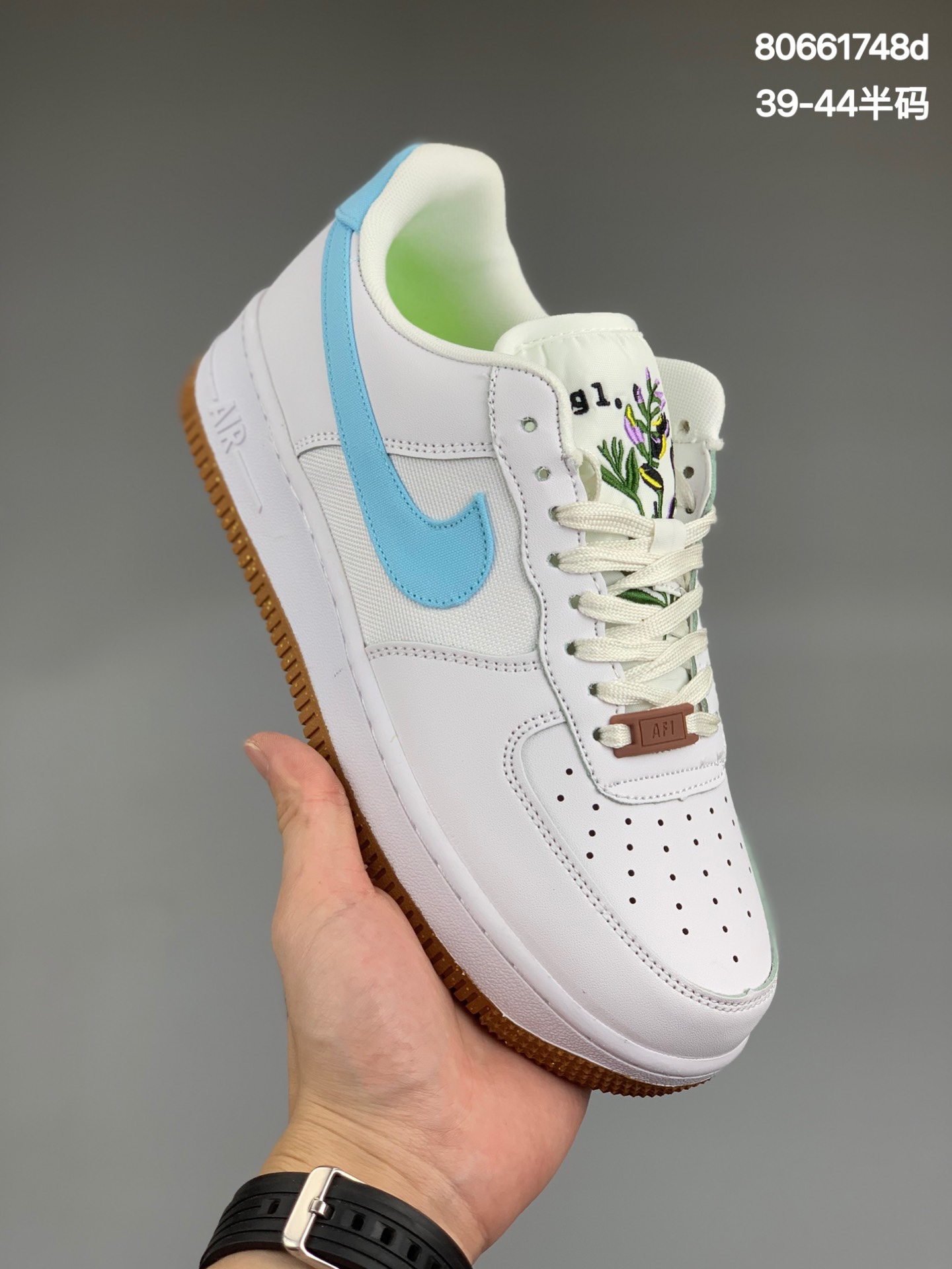 
 耐克Nike Air Force 1’07