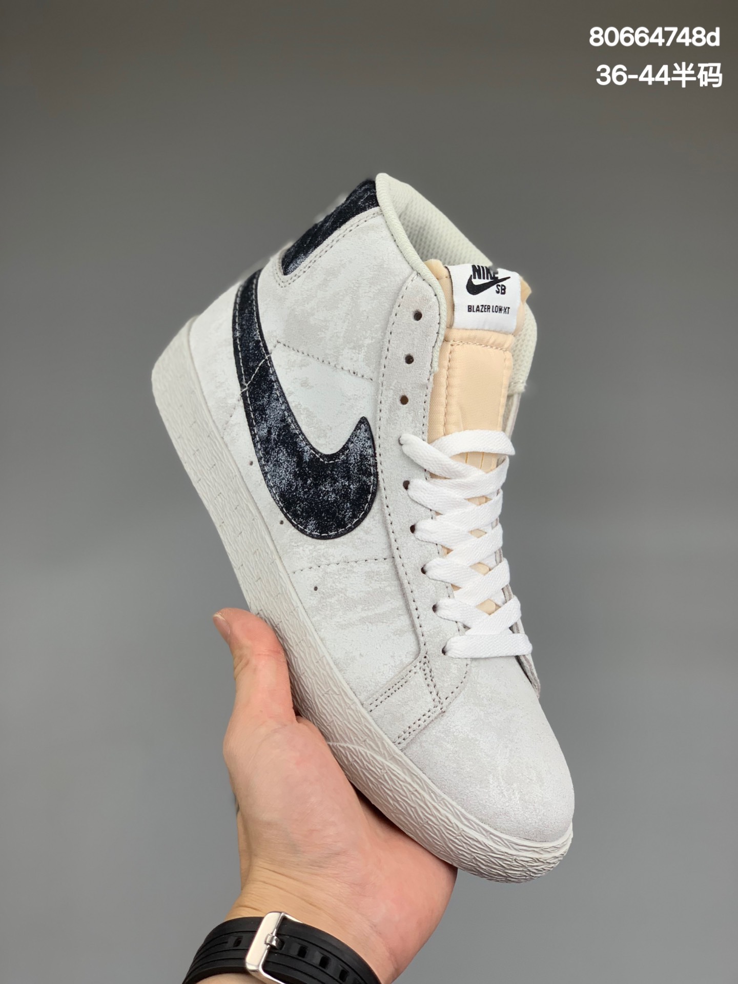 
新品出货 公司级
耐克/NIKE SB ZOOM BLAZER LOW 开拓者运动鞋高帮板鞋休闲鞋
货号：DA1839-002
尺码：36 36.5 37.5 38 38.5 39 40 40.5 41 42 42.5 43 44
编码:80664748d