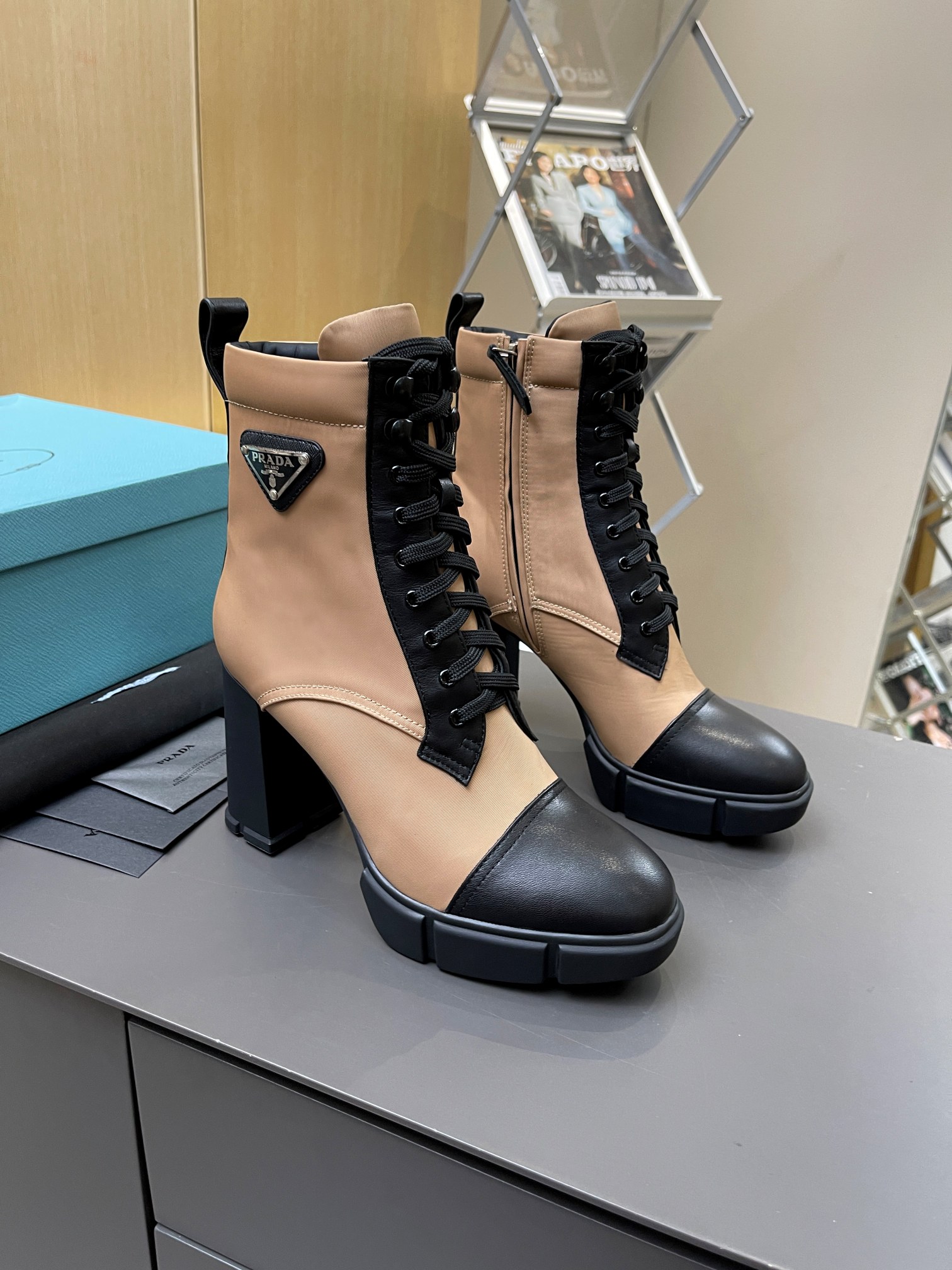 “Prada 2021 Winter High-Heel Shoes Collection: Stylish, Comfortable, and Italian-Made” - 图片 2