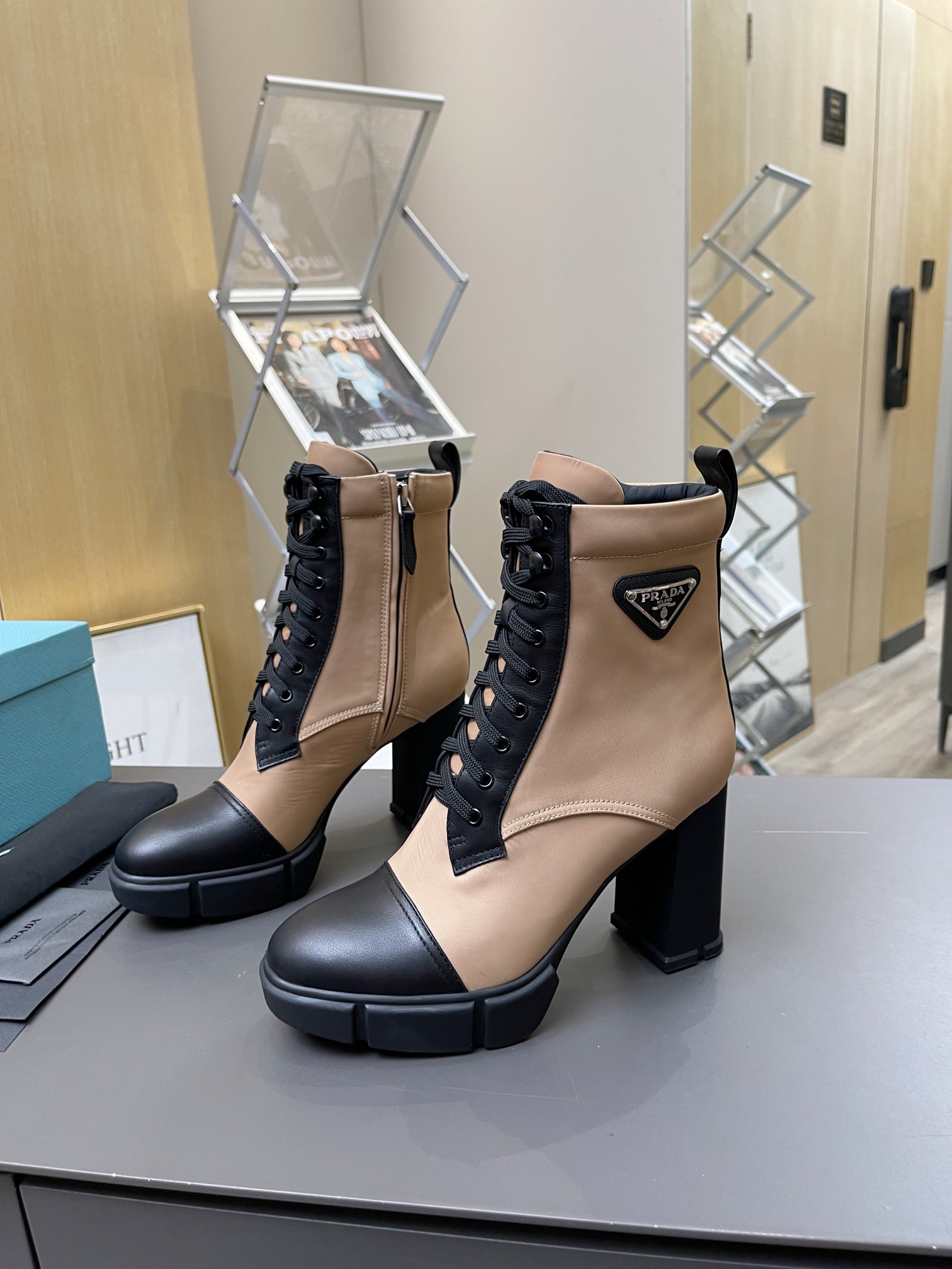 “Prada 2021 Winter High-Heel Shoes Collection: Stylish, Comfortable, and Italian-Made” - 图片 3