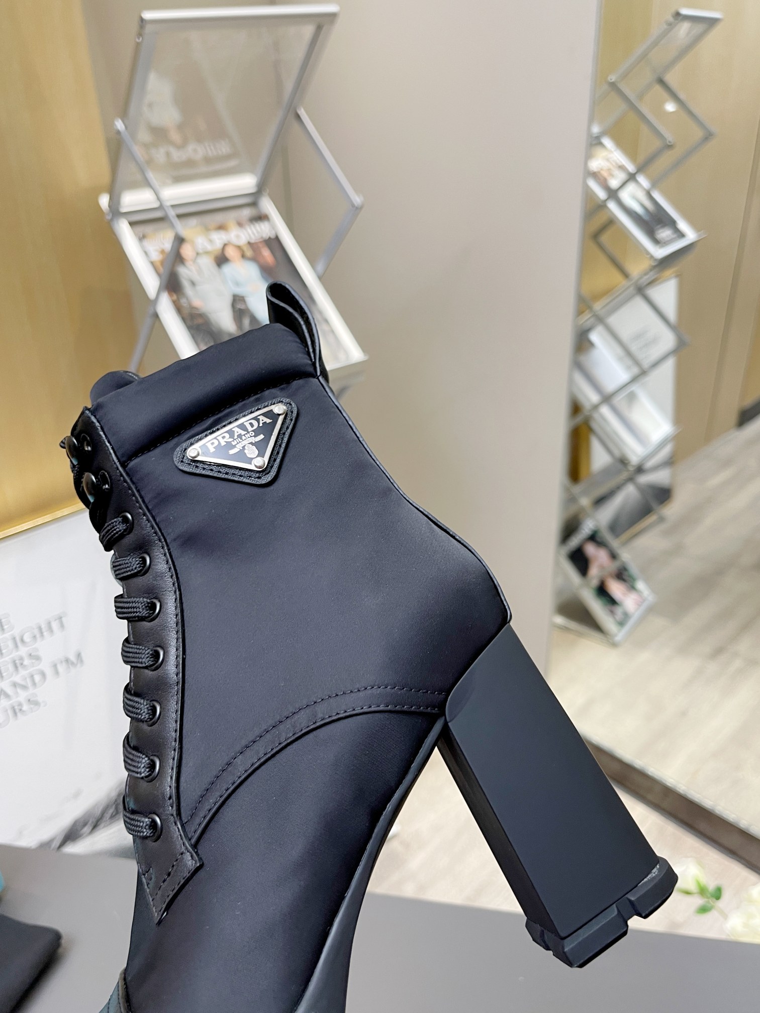 Title: Prada 2021 Winter High-Heel Collection Summary Text: Prada’s 2021 winter collection features high-heeled shoes with TPS plastic, soft TPUs, and - 图片 5