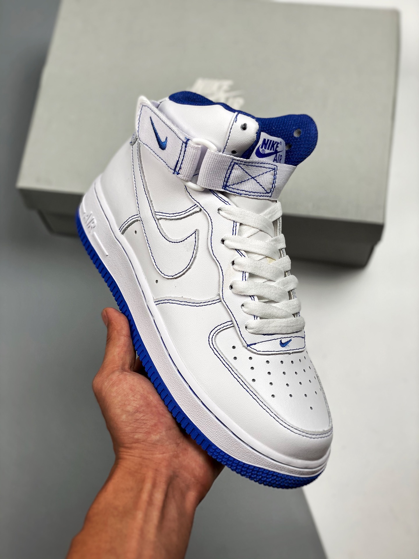 Nike Air Force 1 High 07 blanco/azul, costuras, horma y cartón originales, estilo auténtico de Air Force, enfocado en c…