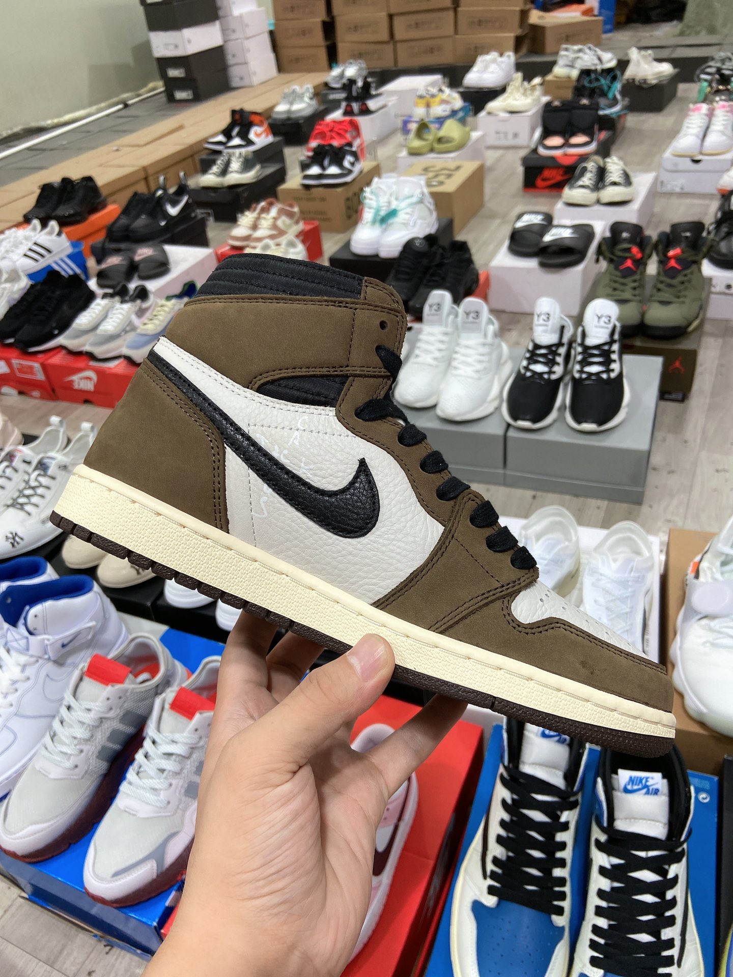 400Travis Scott x Air Jordan AJ1 High OG TS SP 联名深棕倒勾高帮 CD4487-100-莆田鞋,莆田鞋货源,高仿鞋,高仿鞋货源,安福档口,莆田高仿鞋,莆田鞋批发,高仿鞋批发,莆田高仿运动鞋,高仿运动鞋,莆田运动鞋 400Travis Scott x Air Jordan AJ1 High OG TS SP 联名深棕倒勾高帮 CD4487-100