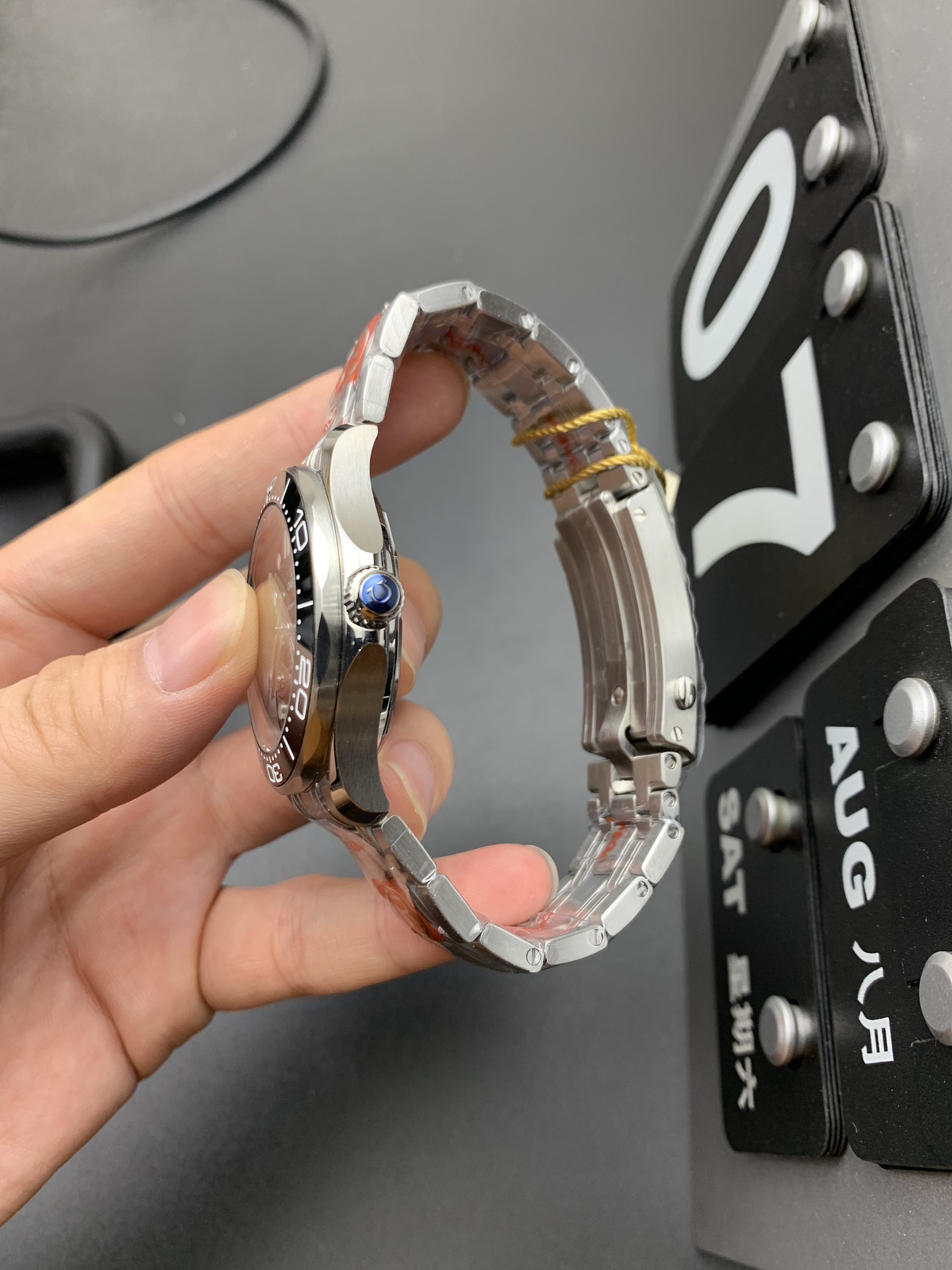 Omega OR 黑海马300