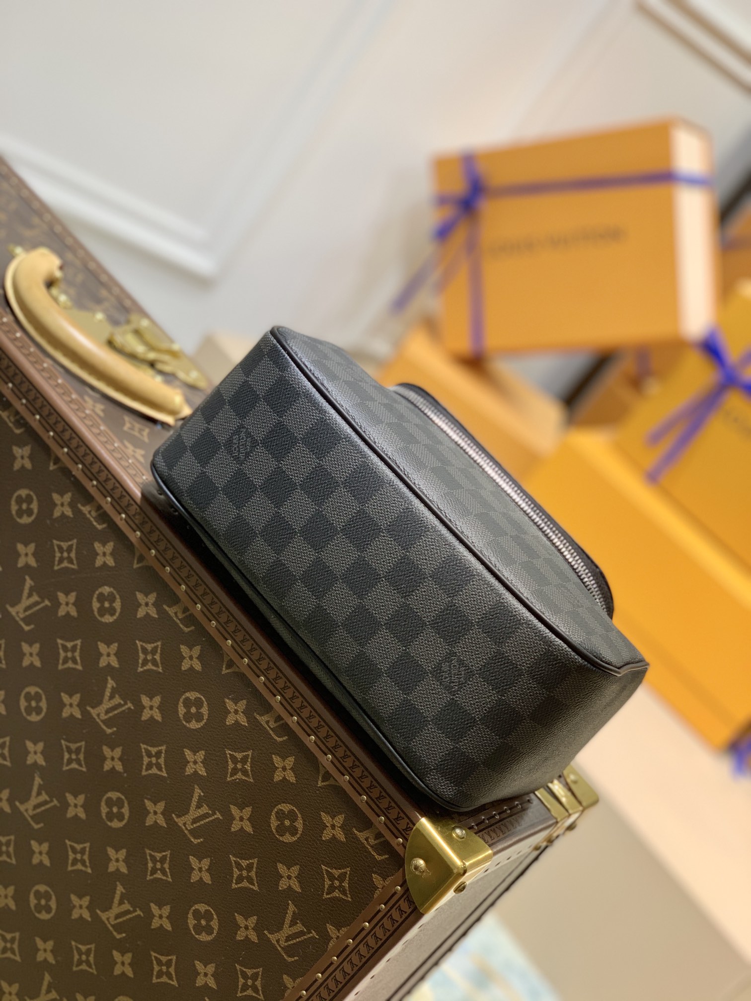 Louis Vuitton LV Toiletry pouch 盥洗包 N47625