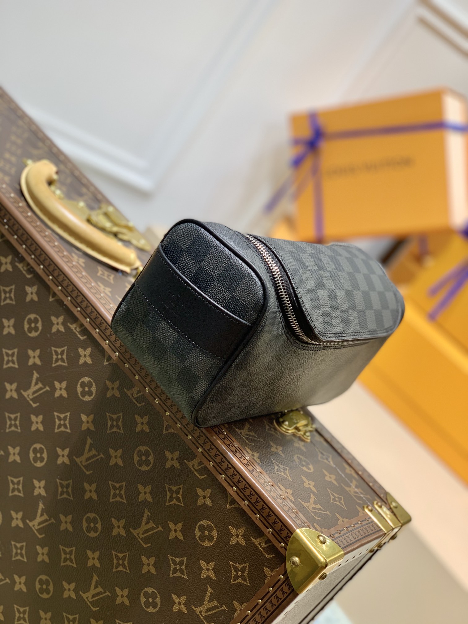 Louis Vuitton LV Toiletry pouch 盥洗包 N47625