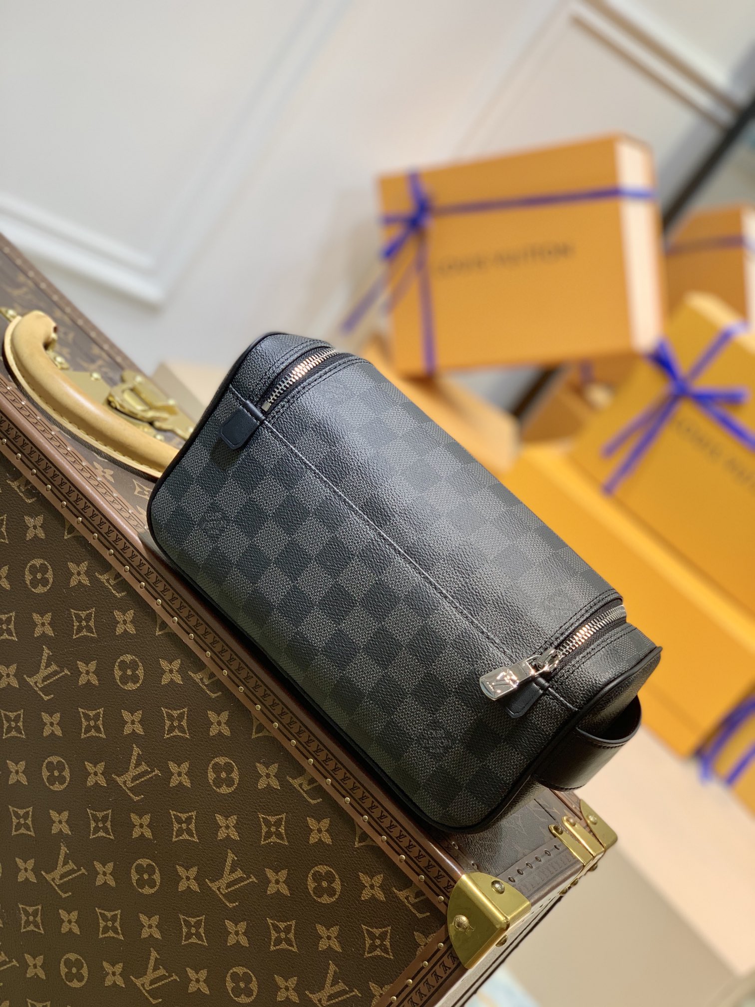 Louis Vuitton LV Toiletry pouch 盥洗包 N47625