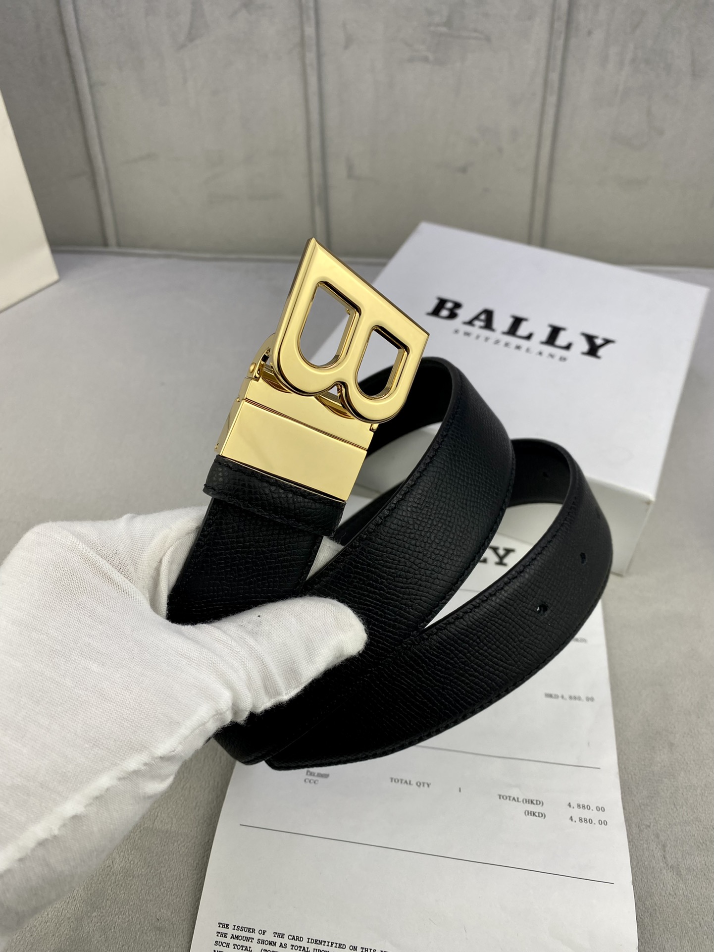 Authentic 3.5cm BALLY Barley Belts with Gold/Silver Buttons for Purchase and Customization. - 图片 3