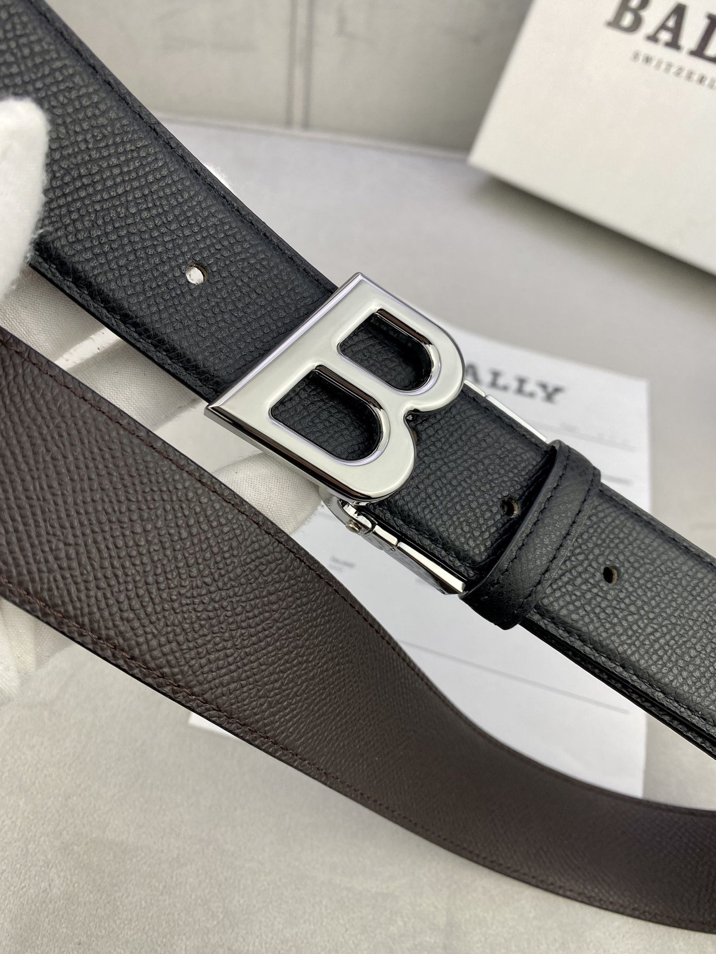 Authentic BALLY Barley Belts: 3.5cm Wide, Gold/Silver Buttons, Trim as Needed - 图片 6