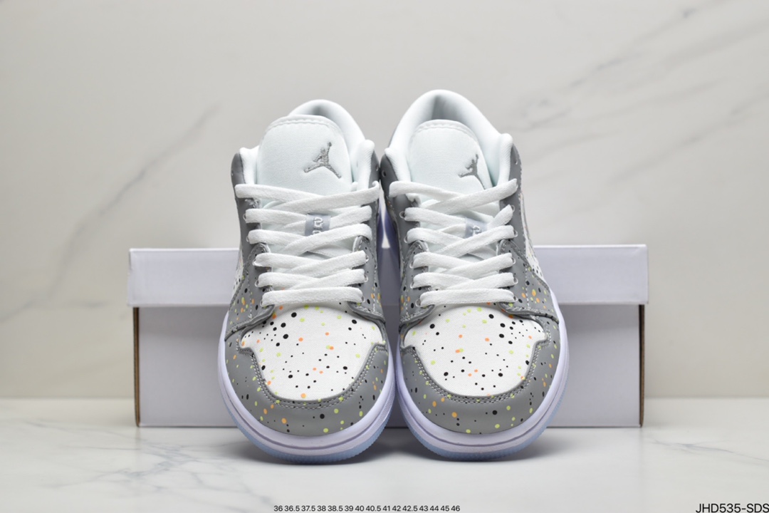 190 耐克Air Jordan 1 Low AJ1乔1低帮休闲板鞋 DC0774-001