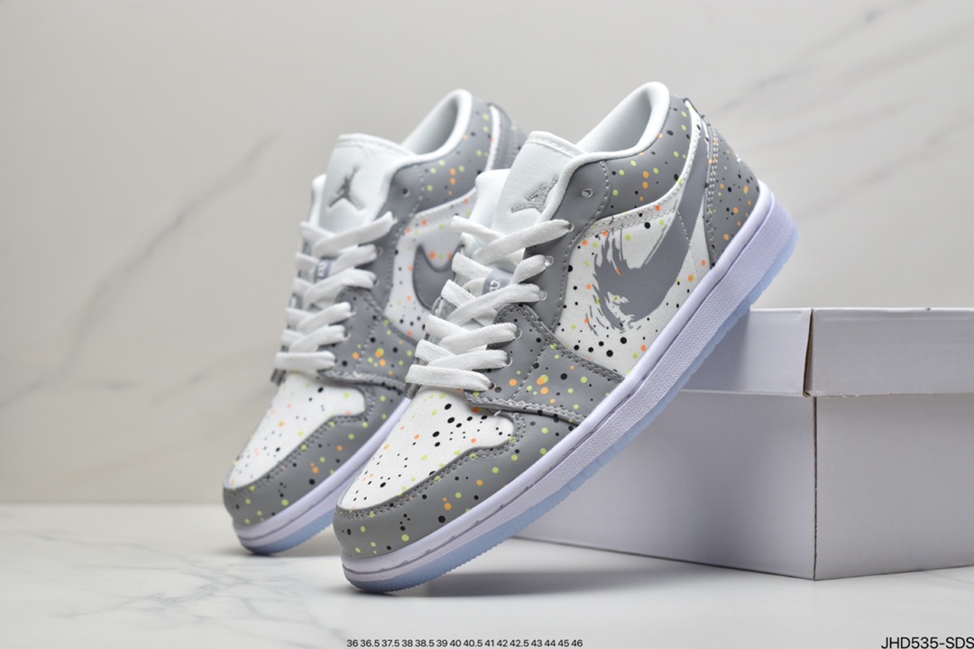 190 耐克Air Jordan 1 Low AJ1乔1低帮休闲板鞋 DC0774-001