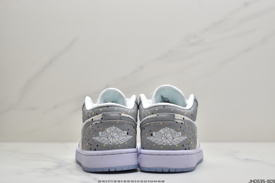 190 耐克Air Jordan 1 Low AJ1乔1低帮休闲板鞋 DC0774-001