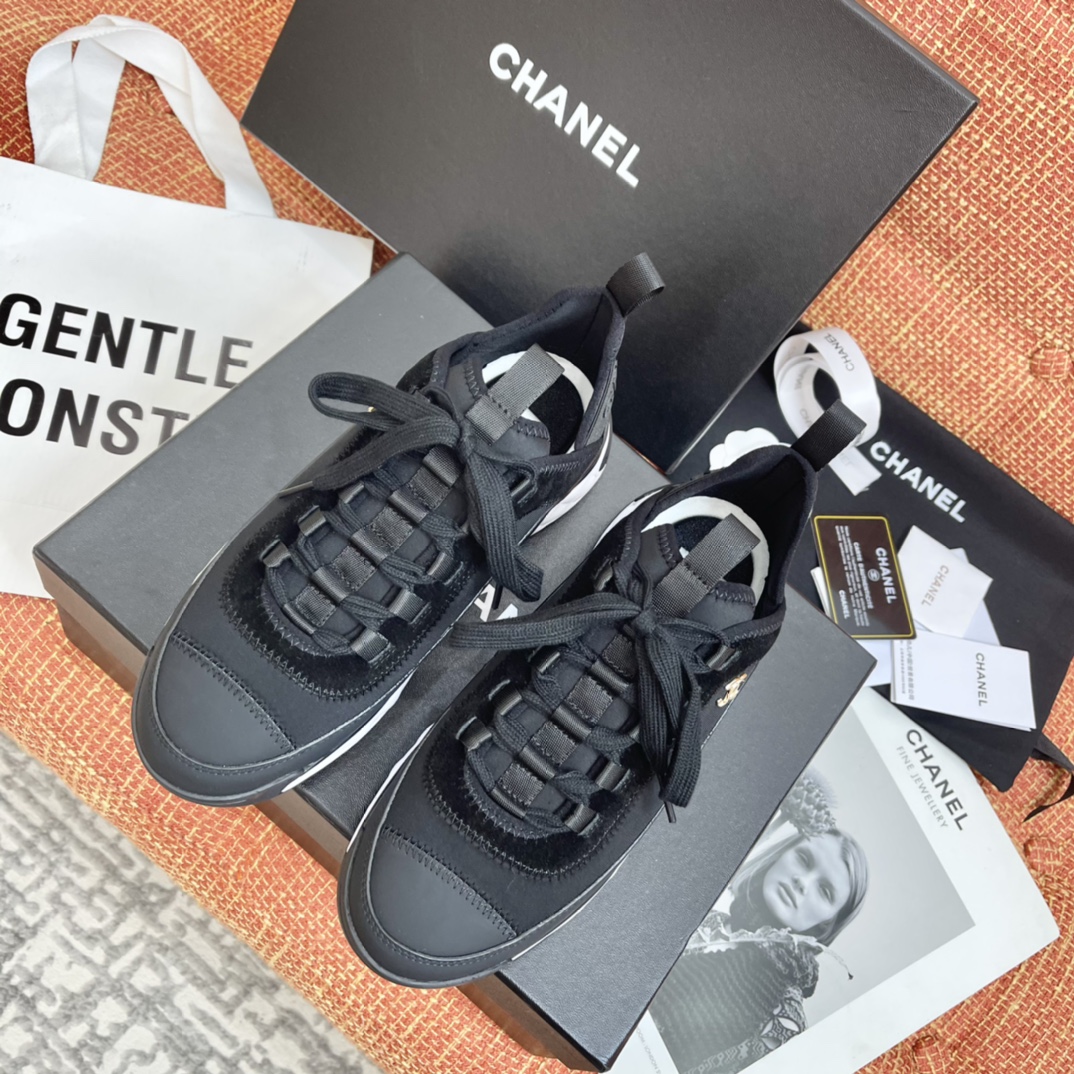 Кроссовки Chanel