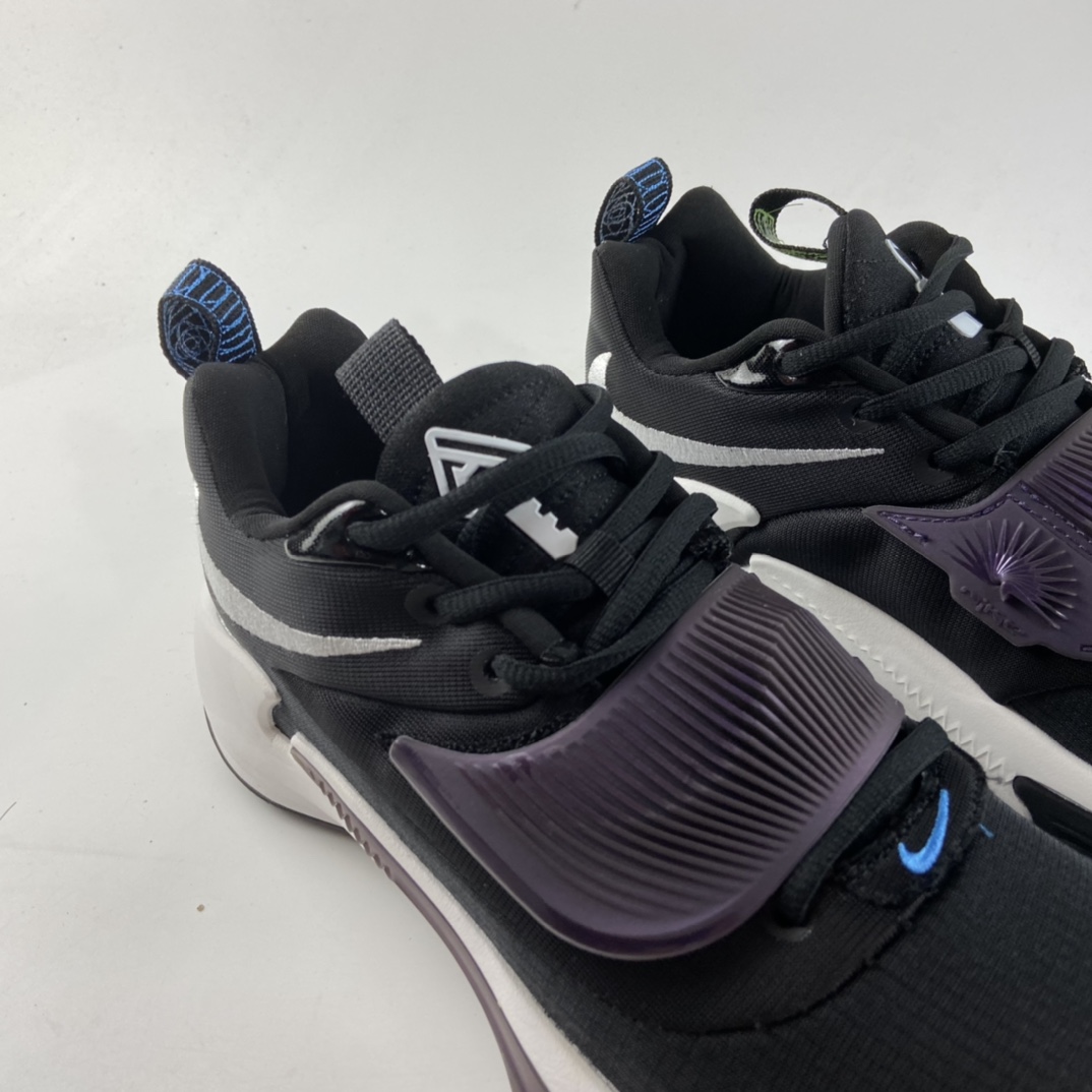 P240  NIKE Zoom Freak 3”Midnight Navy”字母哥三代低帮休闲运动篮球鞋“黑白深紫”DA0694-001